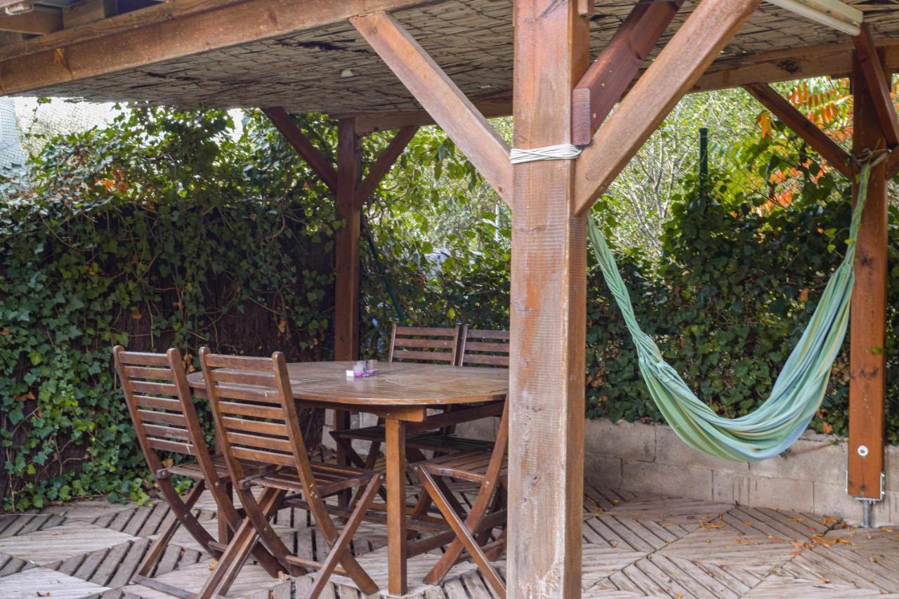 Can Camps Besalu Casa Planta Baja Con Jardin Exteriér fotografie
